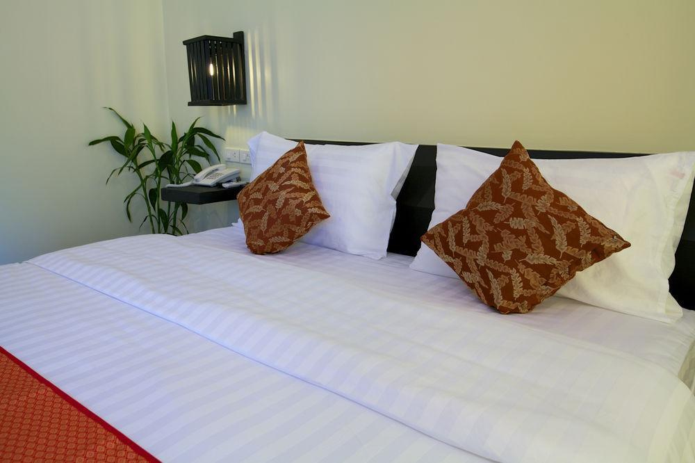 Skor Boutique Hotel Siem Reap Exterior photo