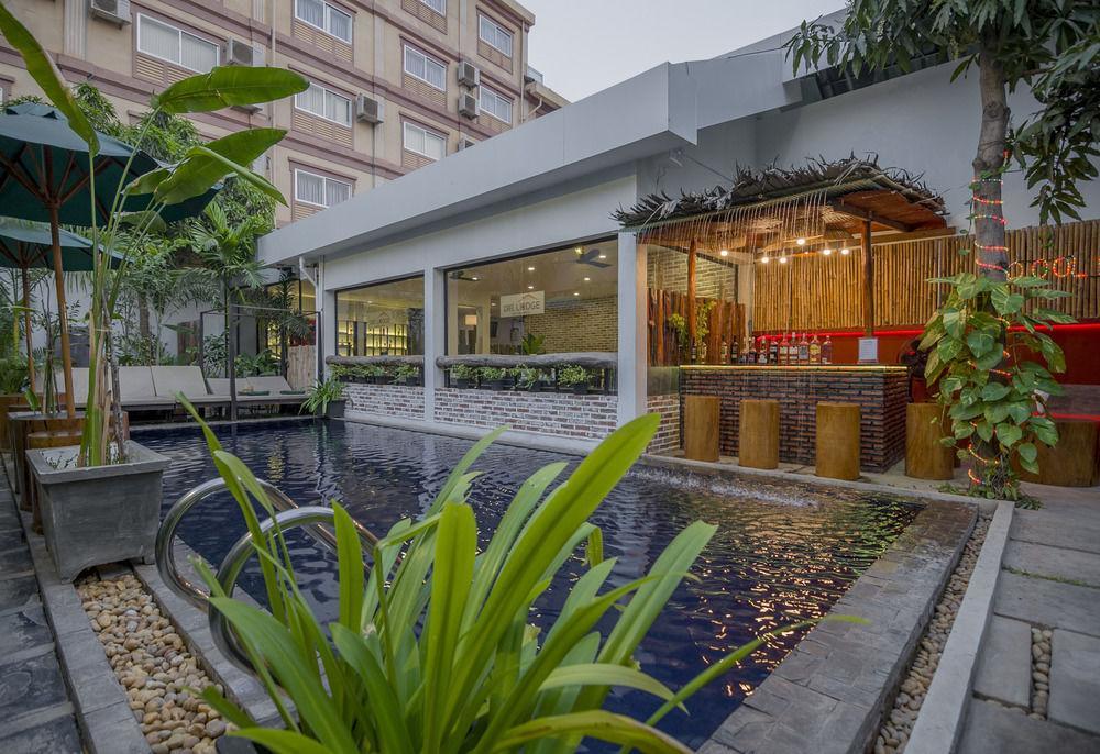 Skor Boutique Hotel Siem Reap Exterior photo