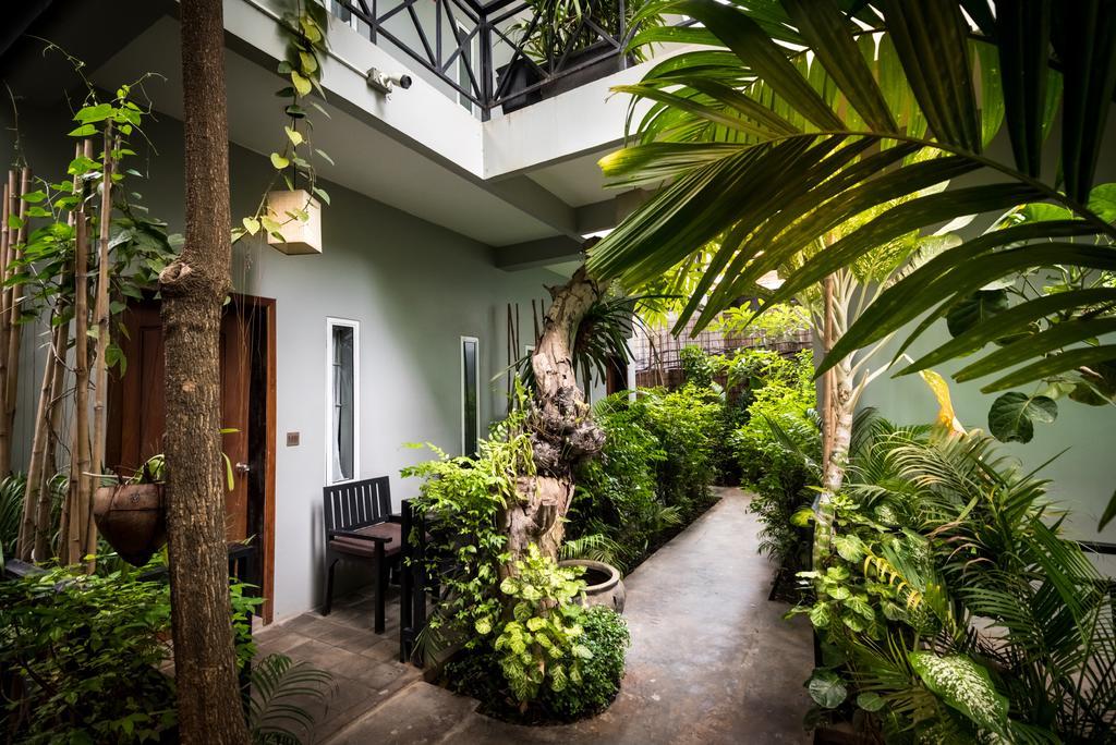 Skor Boutique Hotel Siem Reap Exterior photo