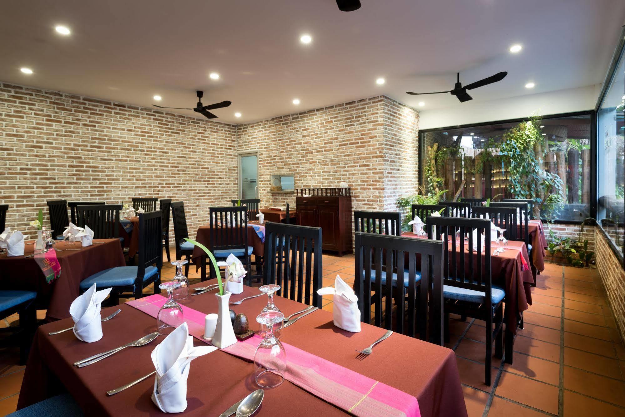 Skor Boutique Hotel Siem Reap Exterior photo