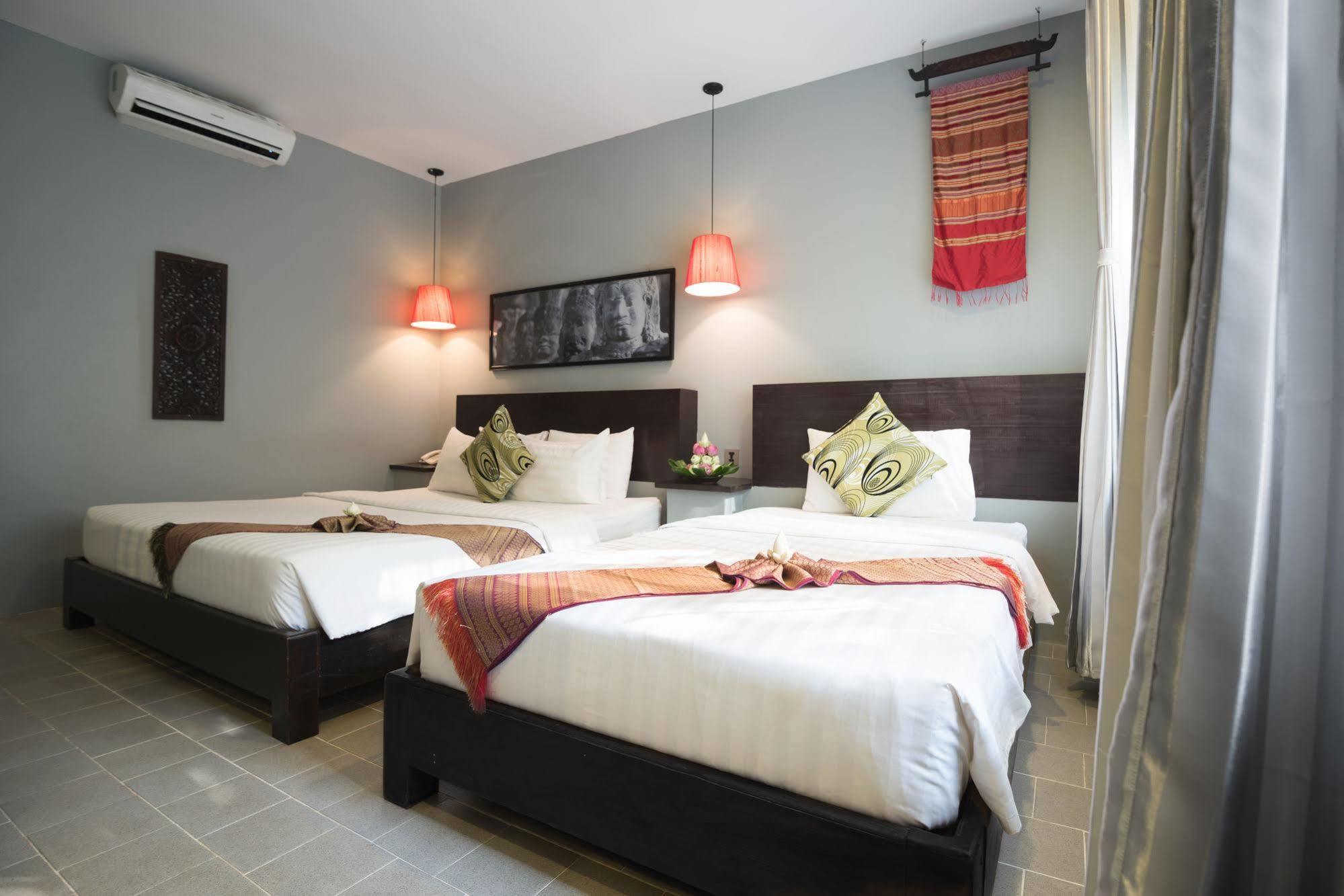 Skor Boutique Hotel Siem Reap Exterior photo